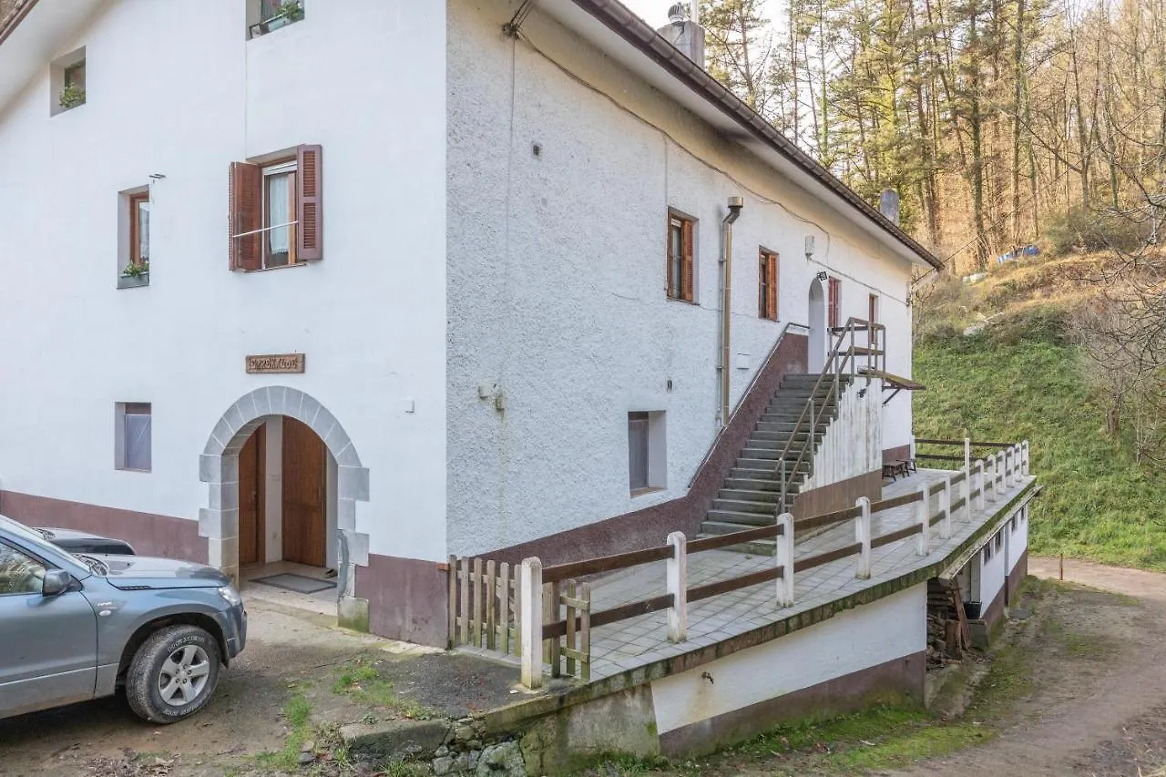Olotza - Baskey Rentals Hernialde Apartment